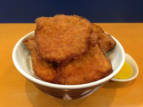 新潟ご当地グルメ「タレかつ」